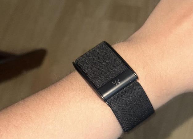 Перейдите в «Подписки»